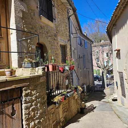La Petite Maison Céreste Exterior foto